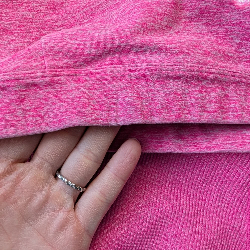 Alo Pink Sports Bra and Shorts Set - Picture 6 of 8